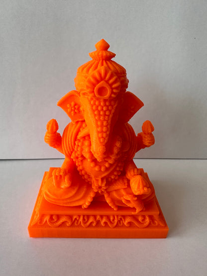 Lord Ganesha idol, Available in multiple sizes and colors