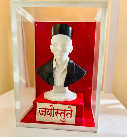 Veer Savarkar Glass-Encased 3D Printed Statue